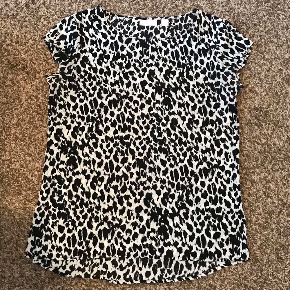 NY&Co Black&White Animal Print Blouse Size Small